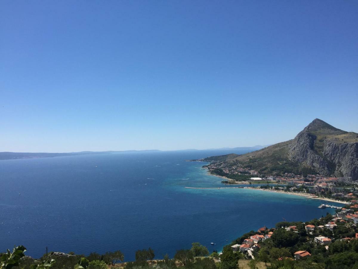 Apartmani Mirta Omiš Exterior foto